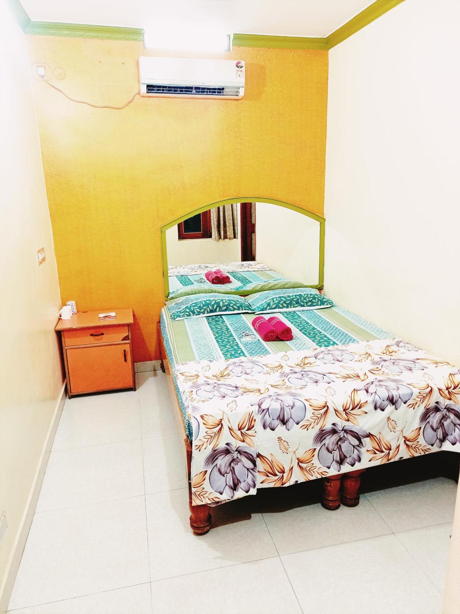 האמפי Thilak Home Stay מראה חיצוני תמונה